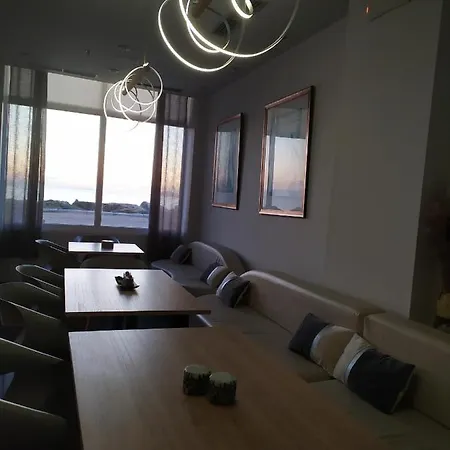 Nisaki & Elite Szálloda Ermúpoli