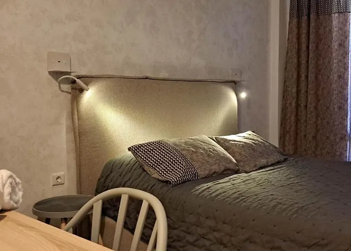 Nisaki & Elite 3* Hermópolis