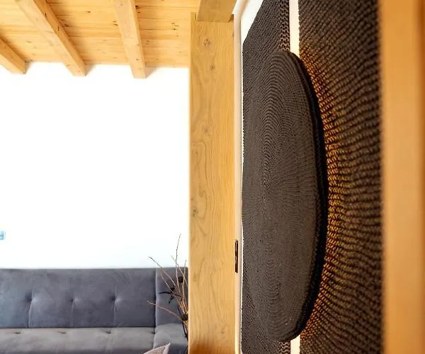 Hotel Nisaki & Elite