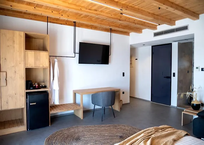 Hotel Nisaki & Elite 3*