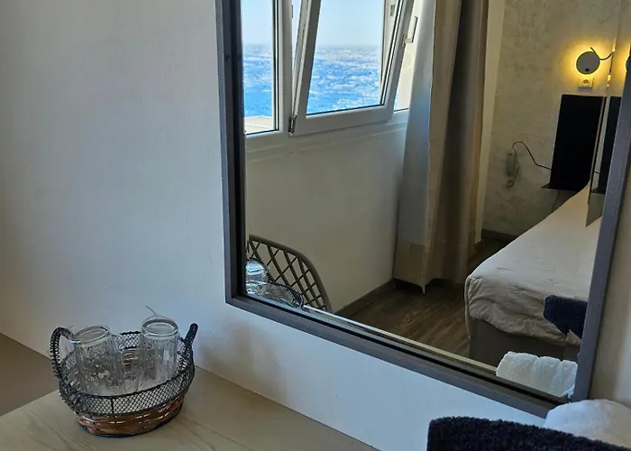 Hotel Nisaki & Elite 3*