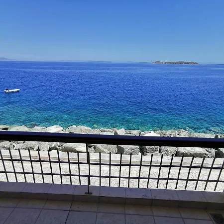 Nisaki & Elite Otel Ermoupoli