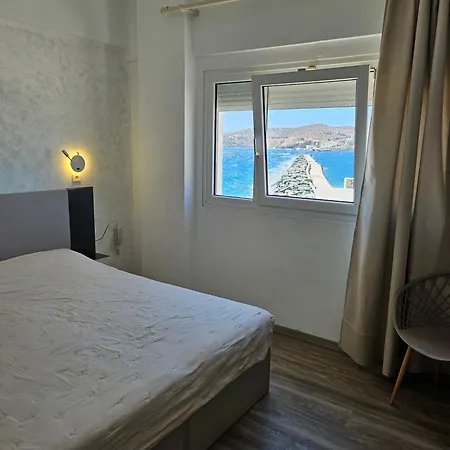 Nisaki & Elite Ermoupoli