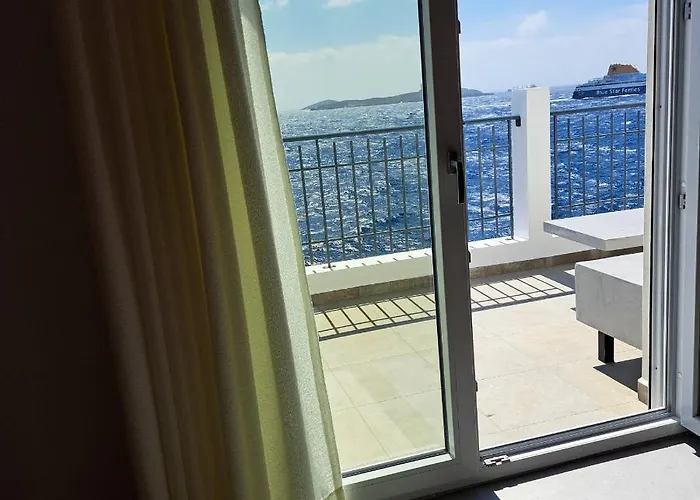 Szálloda Nisaki & Elite